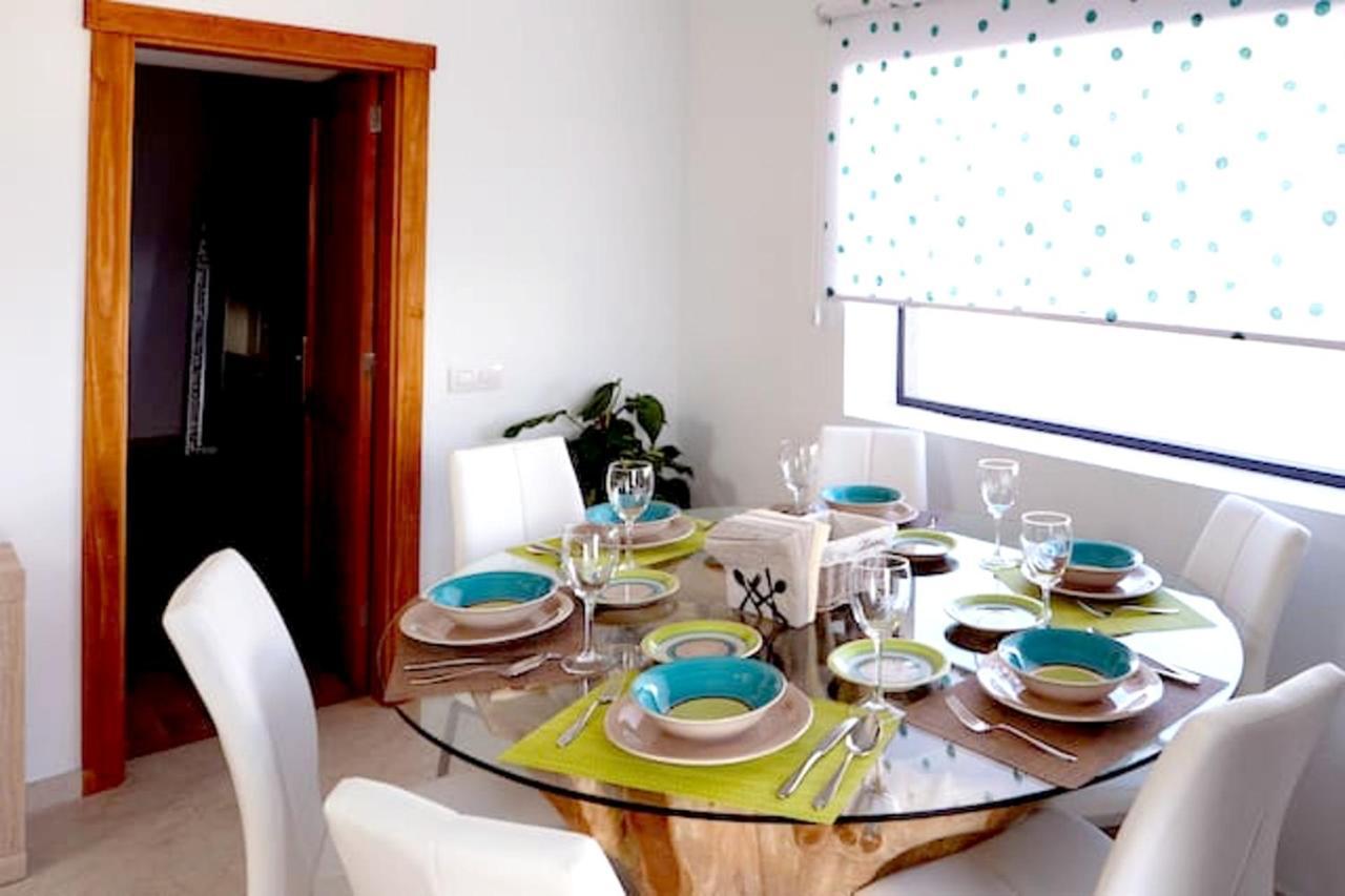 Comfortable House In Tias With Free Parking Exterior foto