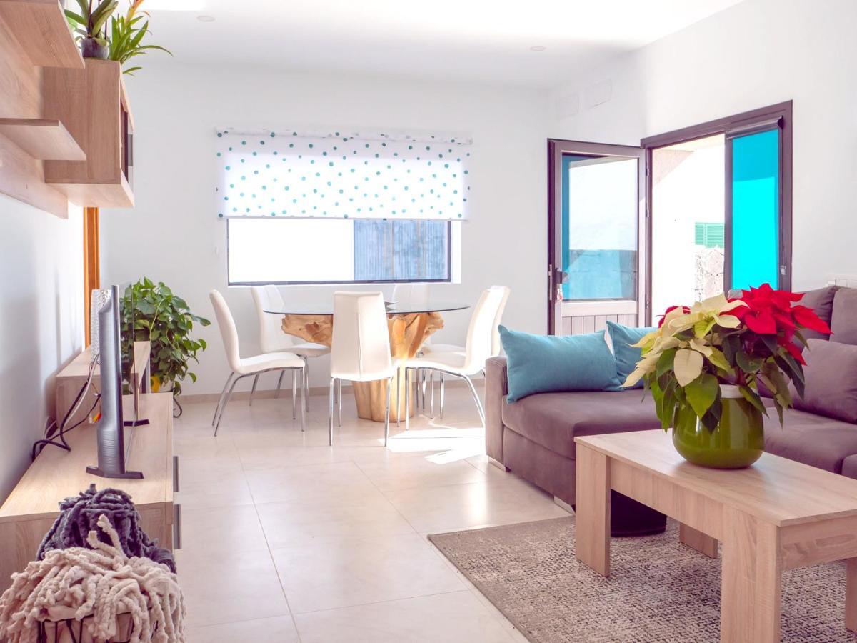Comfortable House In Tias With Free Parking Exterior foto