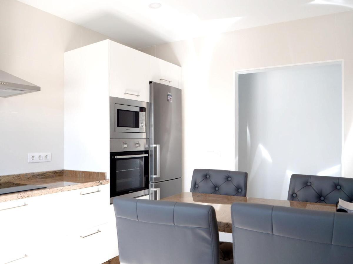 Comfortable House In Tias With Free Parking Exterior foto